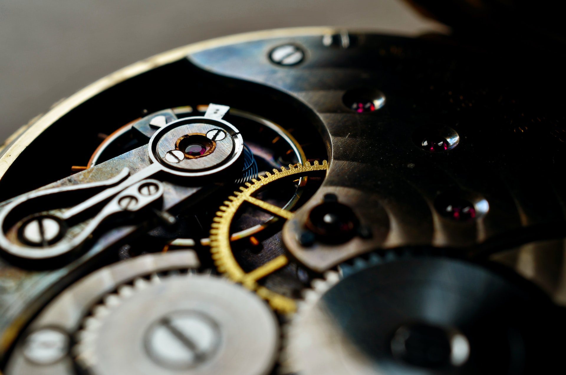 The history of the modern mechanical watch
