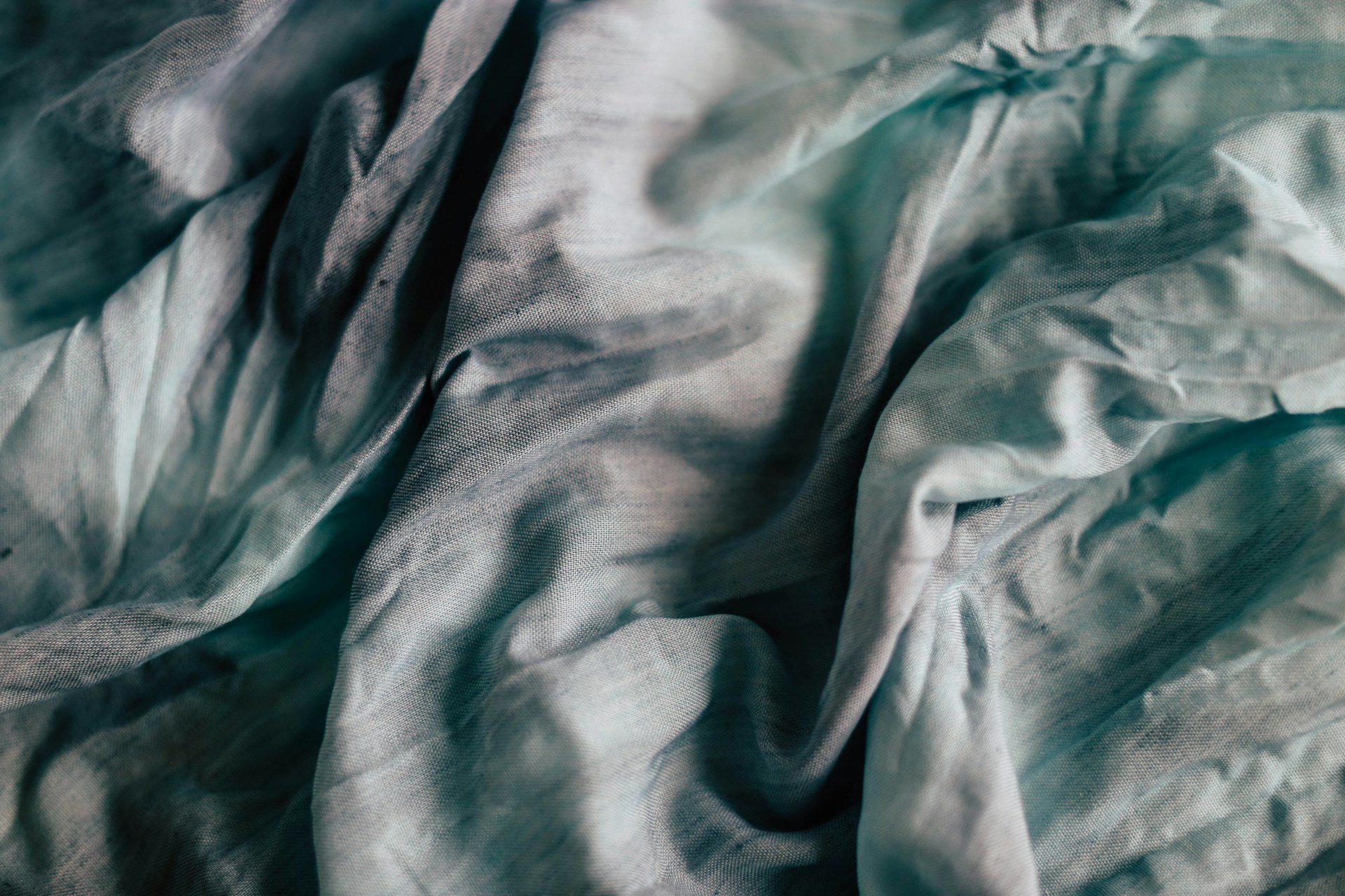 The Science of Luxury Materials: Innovations in Fabrics and Finishes